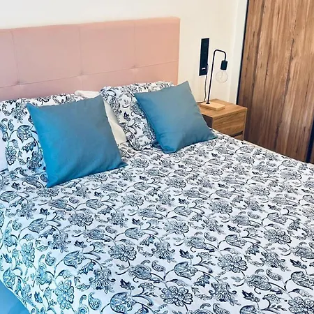 Oasis El Raso Xiv Apartment *